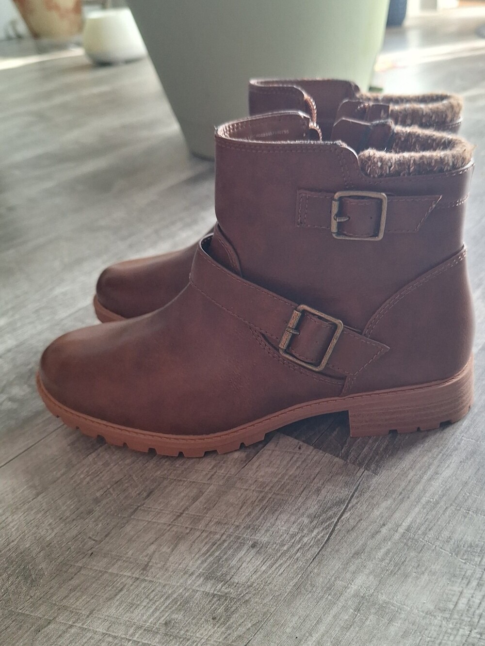Girls 5 Or Women 6/6.5 Brown Faux-Leather Ankle Boots with Buckle Detail NWOT